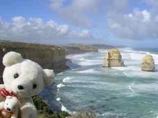 12 Apostles