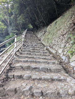 石階段